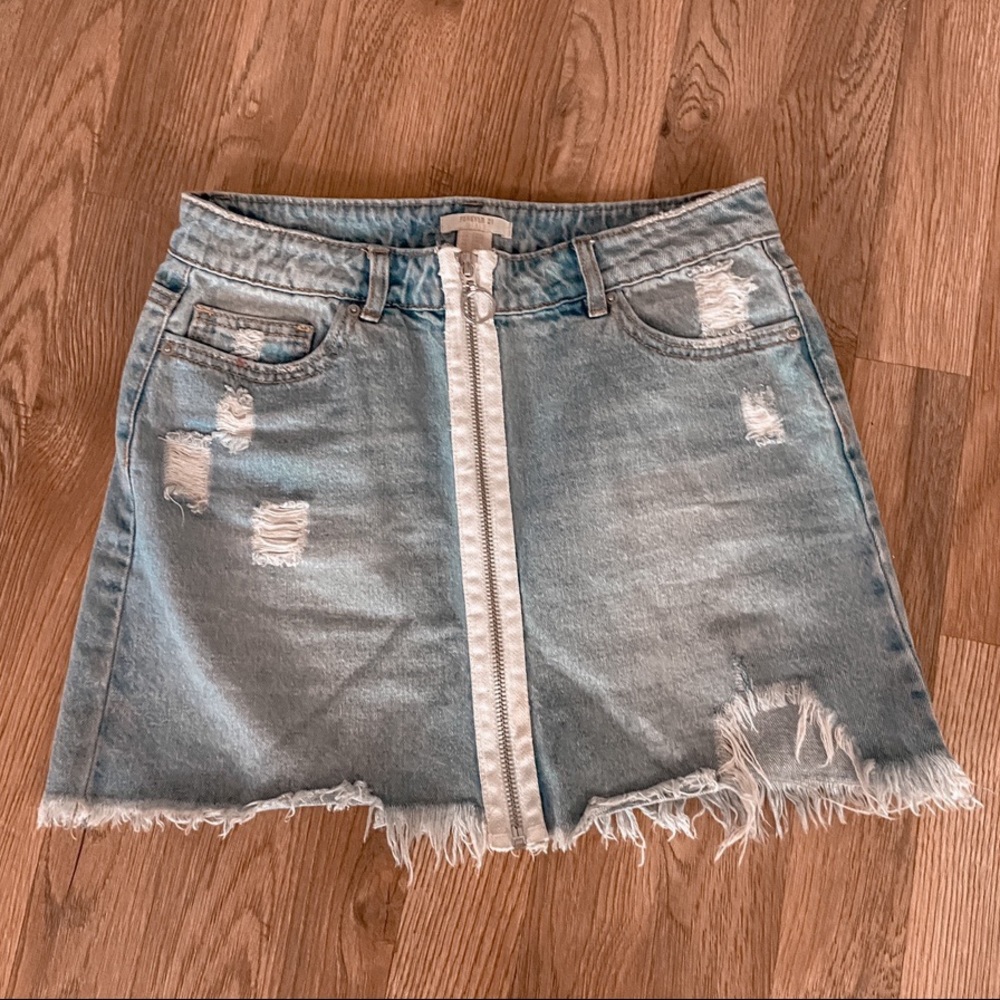 ✰FOREVER 21 SKIRT ✰